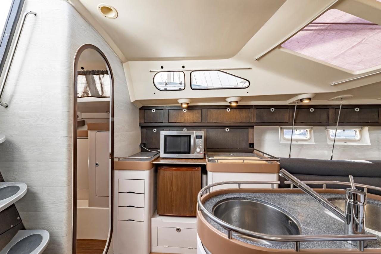 Relaxing Stay On A 38Ft Sail Yacht Arrecife (Lanzarote) Exterior foto