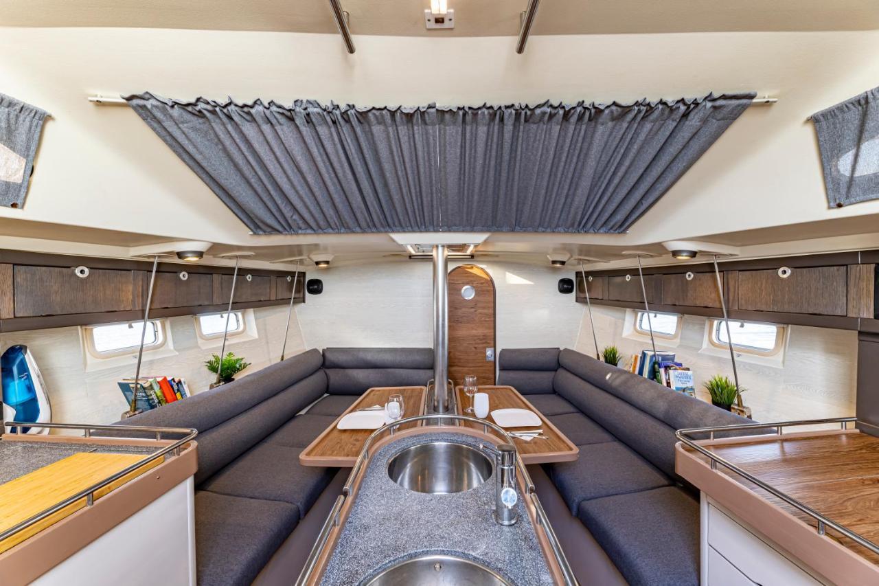 Relaxing Stay On A 38Ft Sail Yacht Arrecife (Lanzarote) Exterior foto